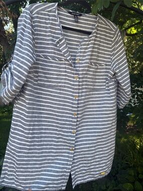 Ellen Tracy linen Gray and White Striped Button-Front Tunic